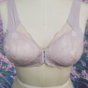 New Padded Comfort Bra - 4XL - Wireless - Pale Lavender Lace